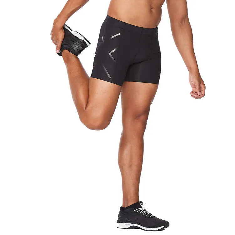 2XU Men's 1/2 Compression Short -MA1933B  (BLK/BLK)