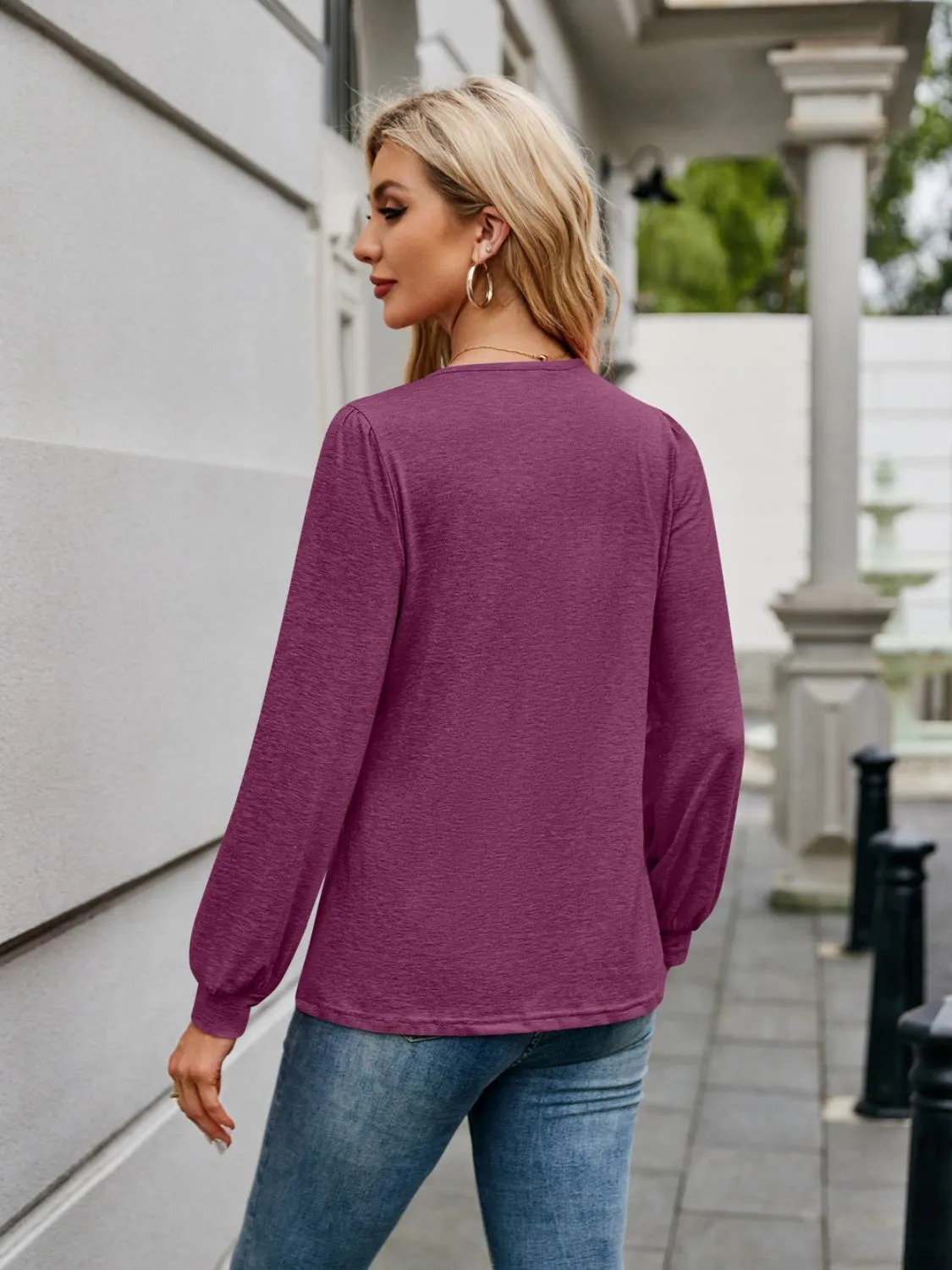 Classic Calling V Neck Long Sleeve Tee