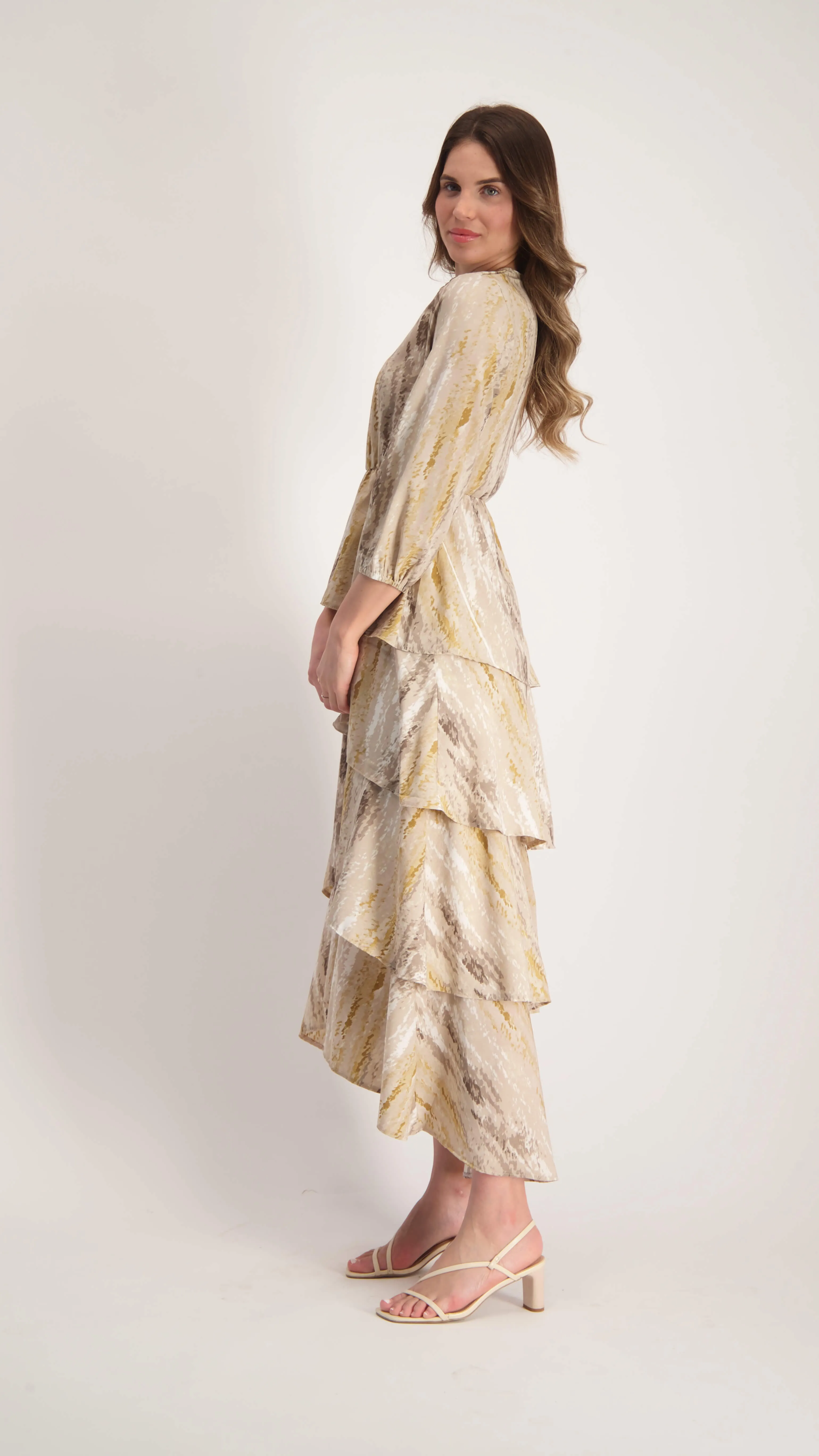 Ruffle Layers Dress / Beige Tie Dye