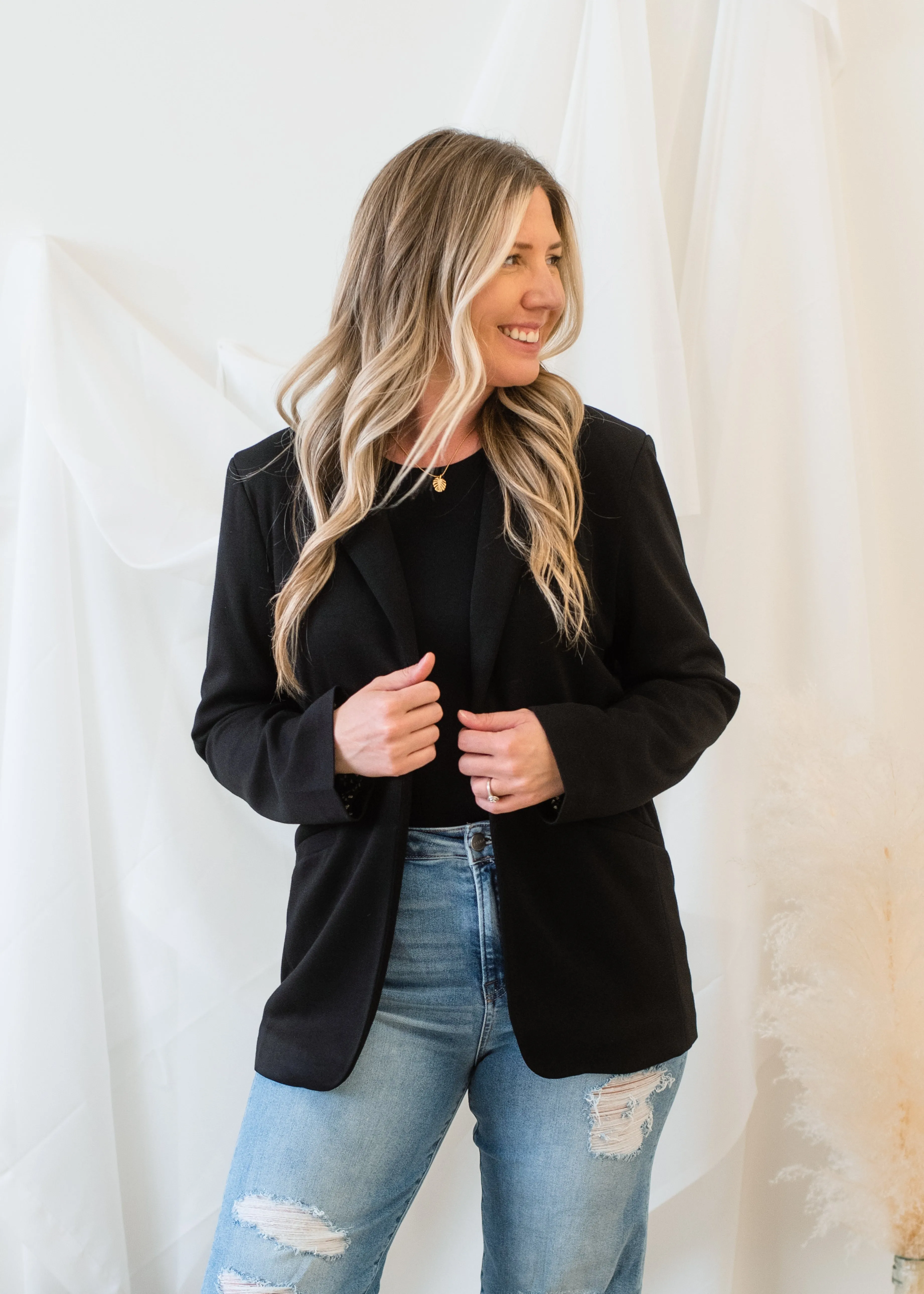 The Ginni Knit Blazer